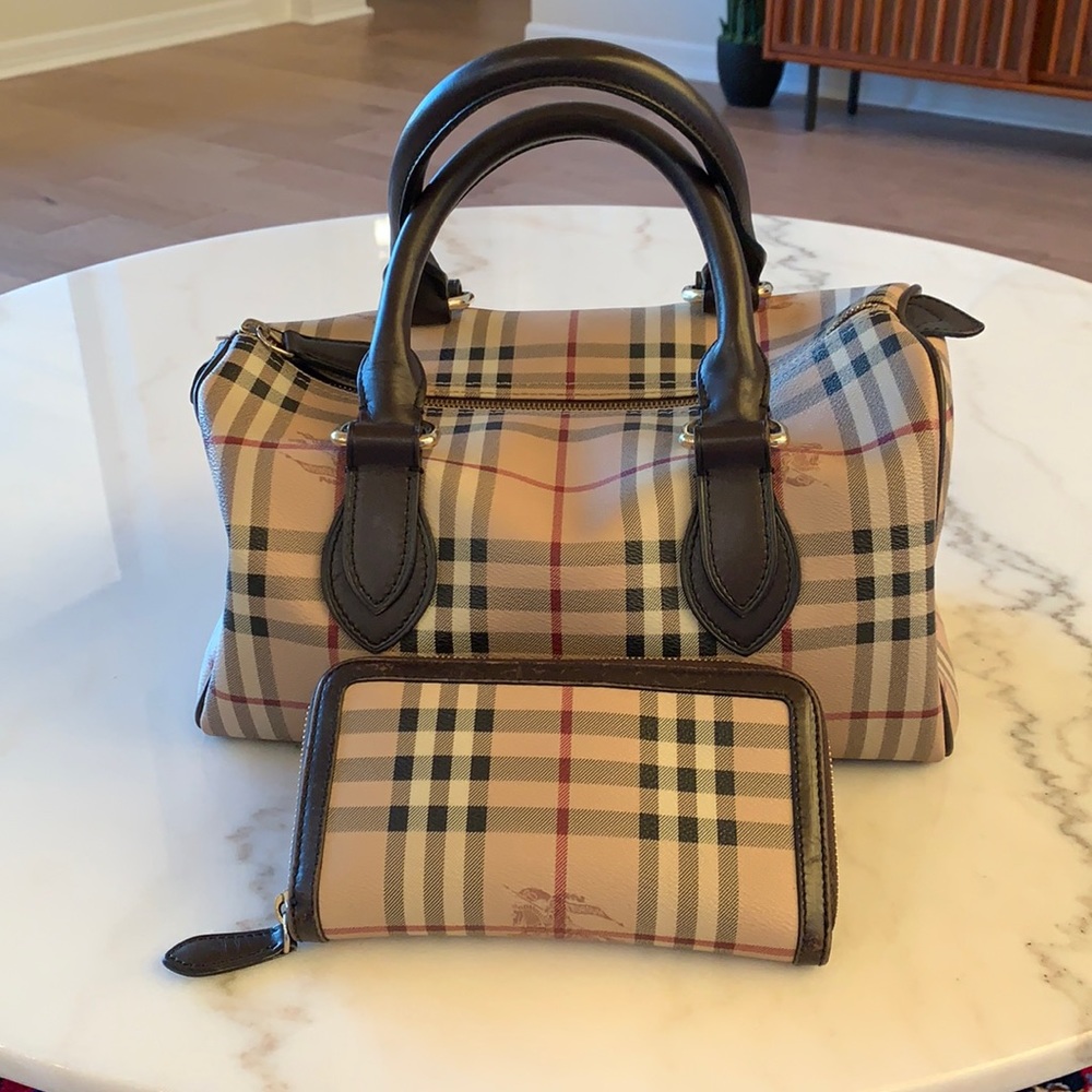 Burberry bag and wallet